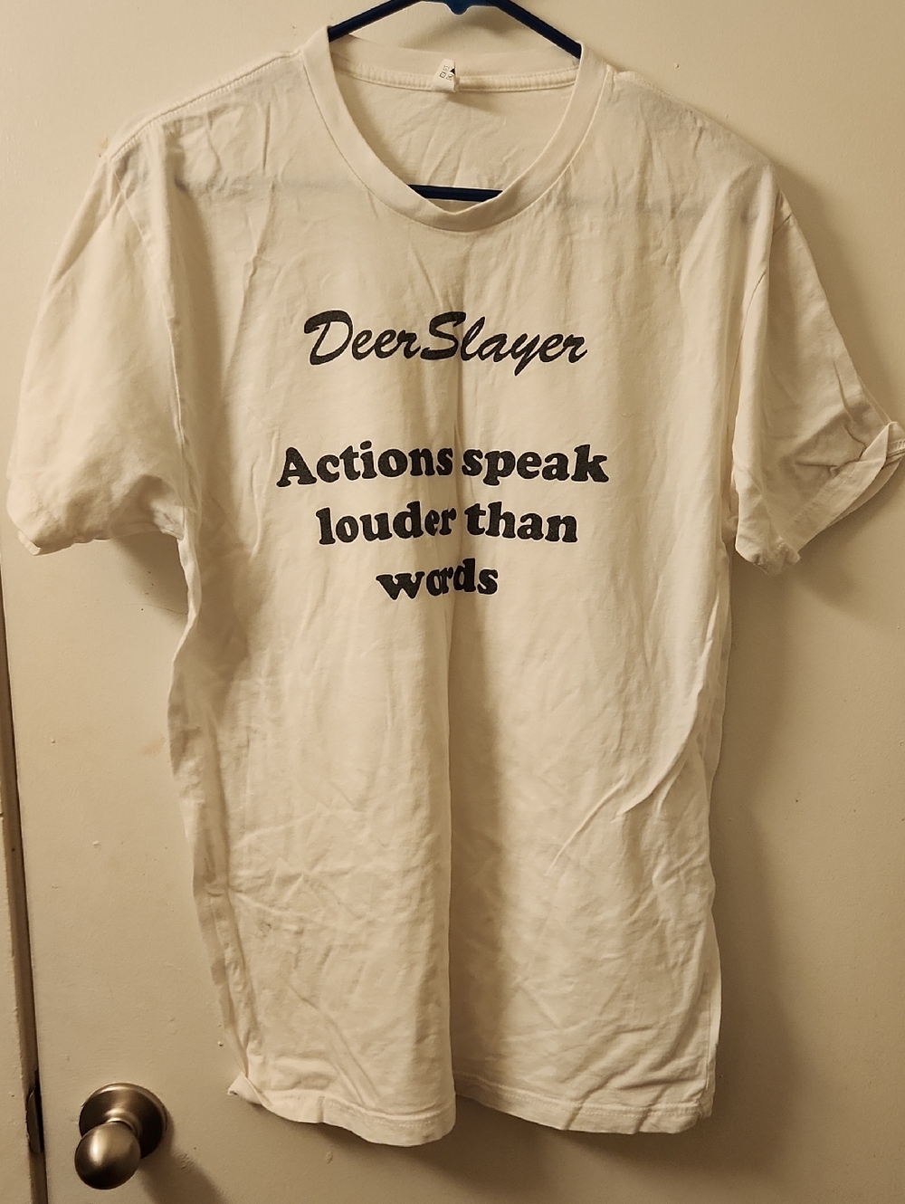 Tshirt Size L " Actions Speak Louder"